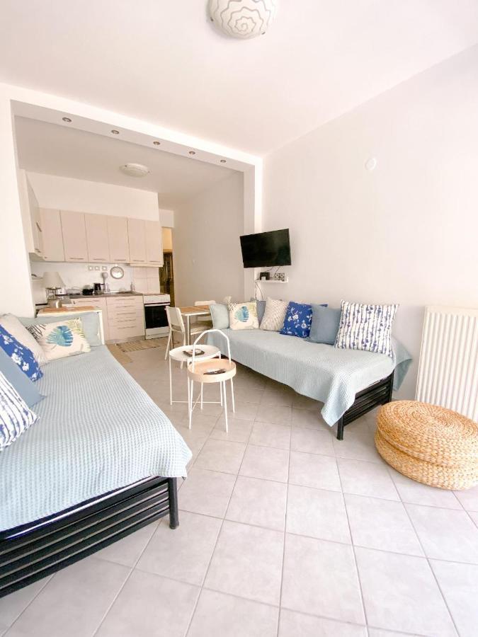 A Wonderful Apartment In Front Of The Sea! Peraia  Exterior photo